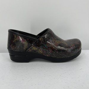 dansko Woman's Slip On Clogs Size 40 Green Pink Blue